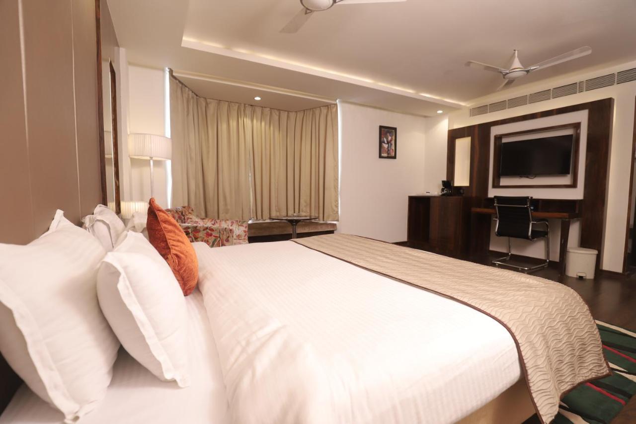 Hotel 5 Flowers Ananta Elite Kota  Eksteriør bilde